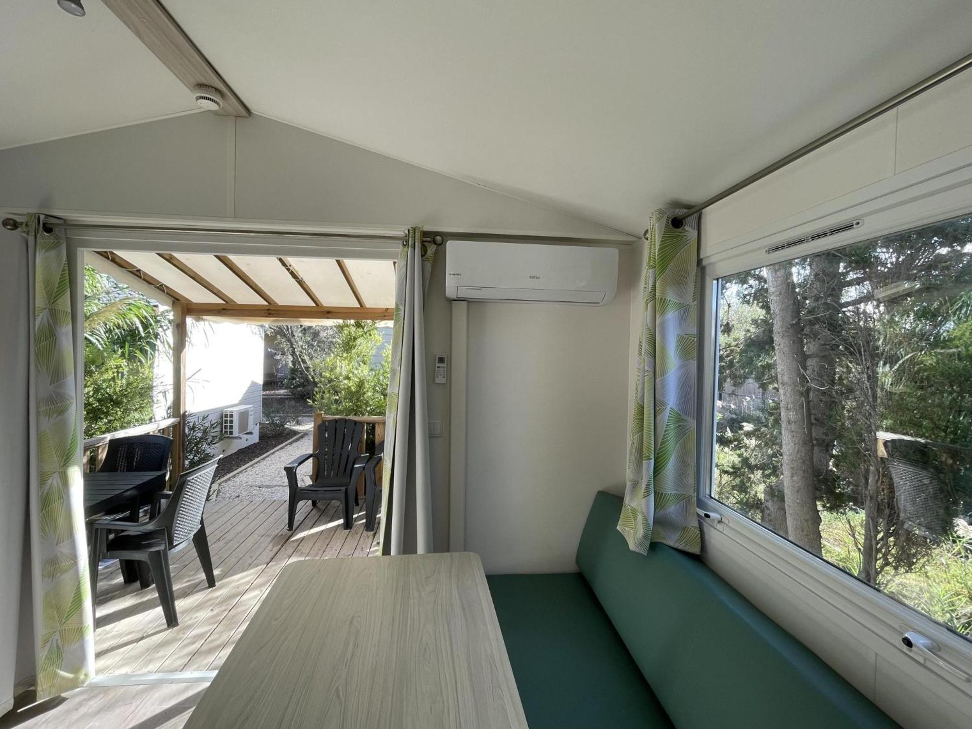 Camping L'Oasis Et California 호텔 르발카레스 객실 사진
